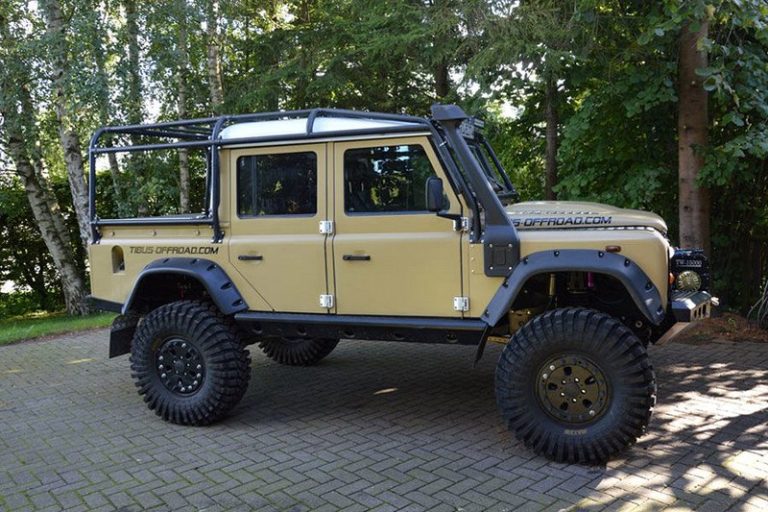 Old Man Emu 4X4 Suspension Lift Kit (EK32041B2) for Land Rover Defender ...